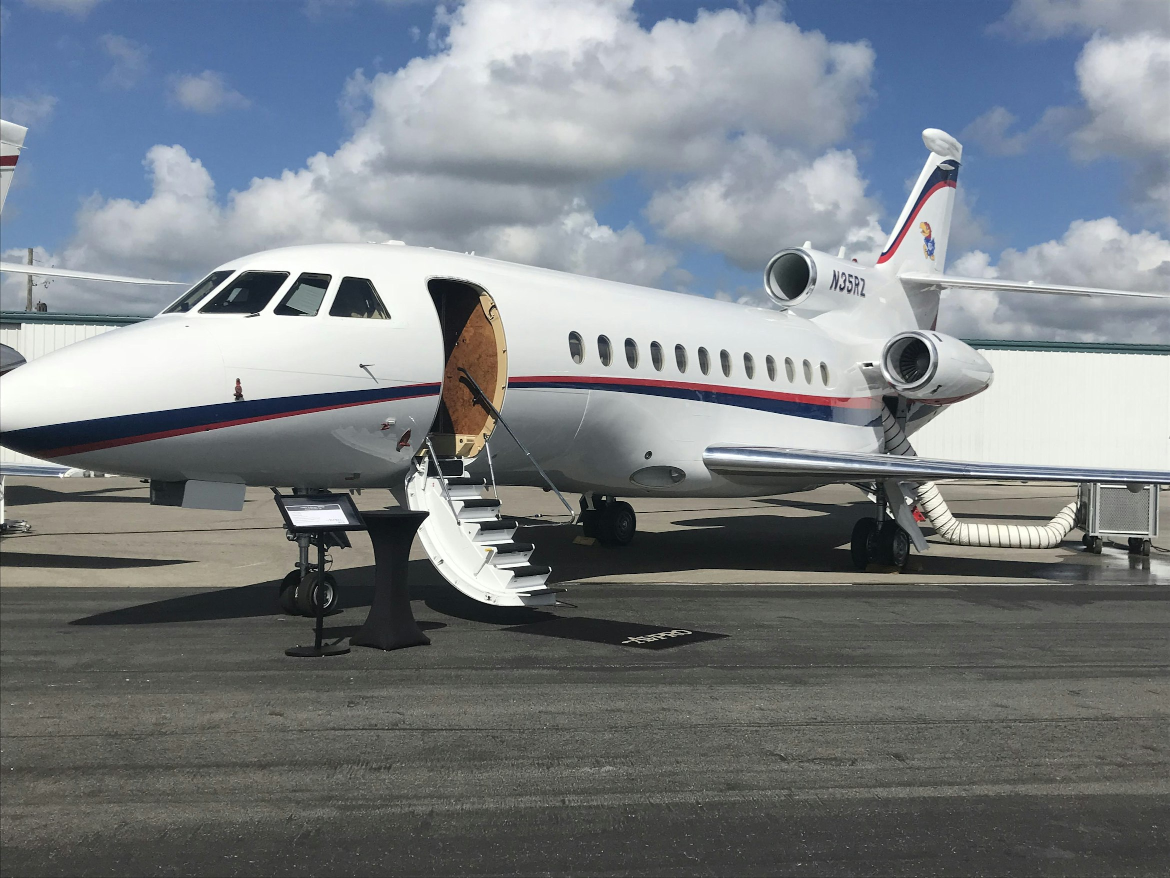 Avión de carga internacional